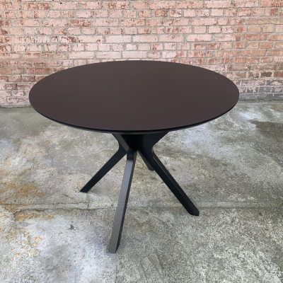 Обідній чорний круглий стіл з HPL фото