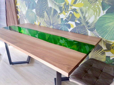 Стол обеденный "Green Way" из натурального дерева Ясень и эпоксидной смолой фото