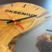 Настінний брендований годинник із натурального дерева Акація та епоксидною смолою (Ø34 см)