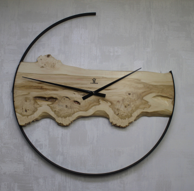 Настінний годинник із натурального дерева Клен фото