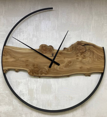 Настенные часы из натурального дерева Вяз фото