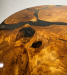 Обеденный стол "Daenerys" из натурального дерева каповый Вяз с эпоксидной смолой