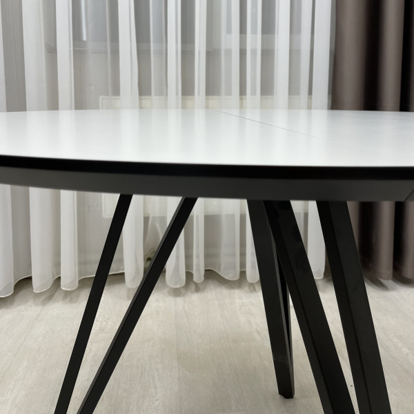  Dining round folding table Arrows made of HPL