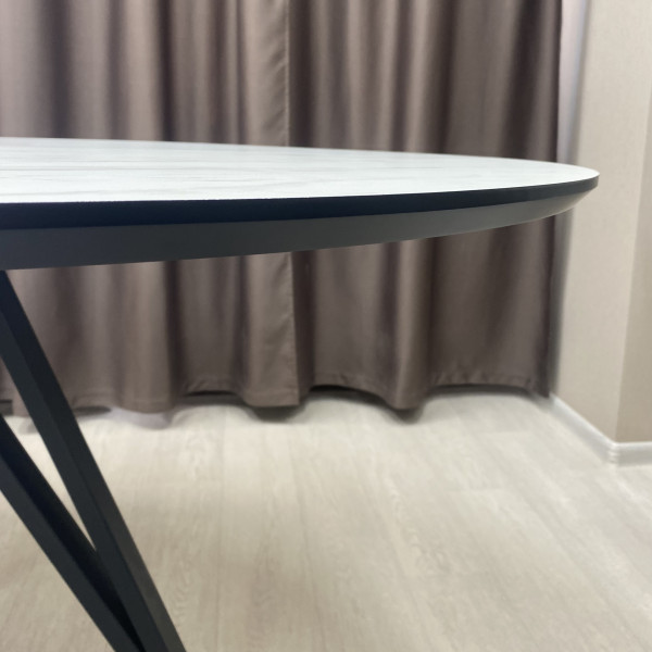  Dining round folding table Arrows made of HPL