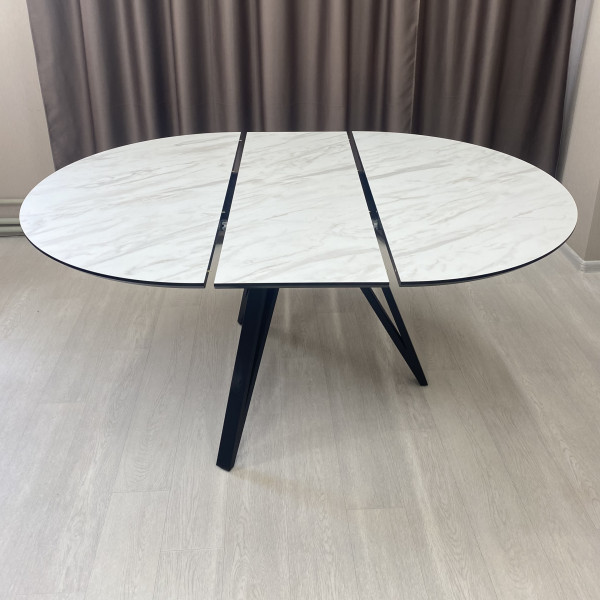  Dining round folding table Arrows made of HPL