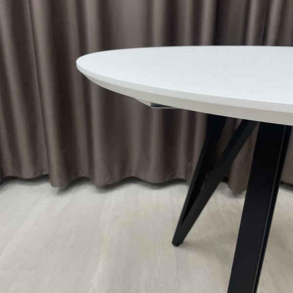  Dining round folding table Arrows made of HPL
