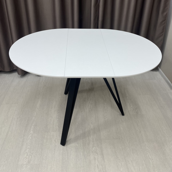  Dining round folding table Arrows made of HPL