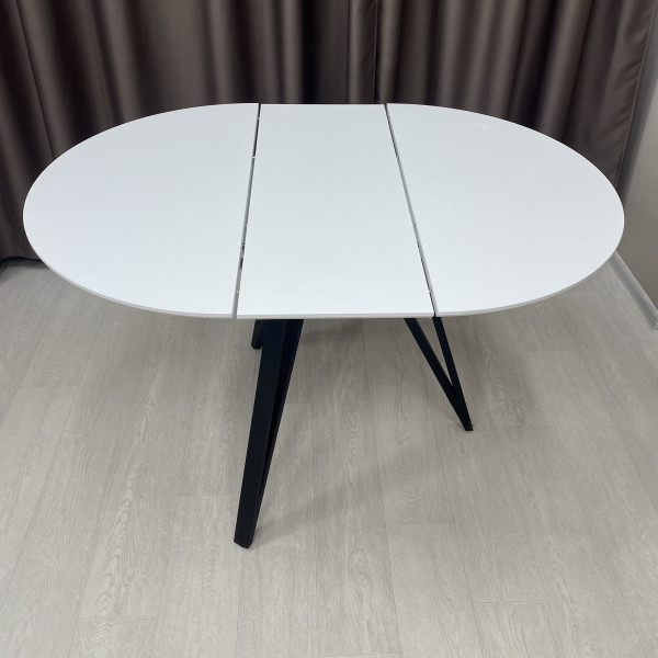  Dining round folding table Arrows made of HPL