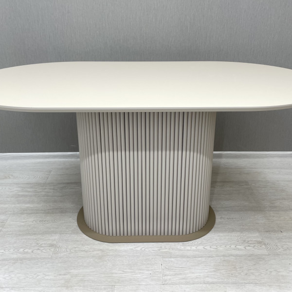 Oval dining table B-WOOD made of HPL