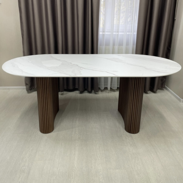 Oval non-folding dining table Infinity made of compact laminate