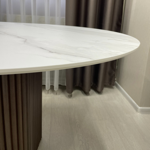 Oval non-folding dining table Infinity made of compact laminate