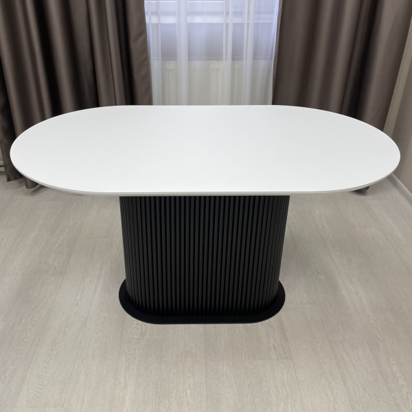 Oval dining table B-WOOD made of HPL