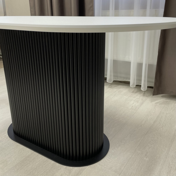 Oval dining table B-WOOD made of HPL