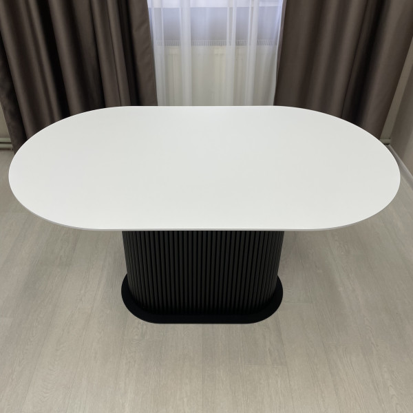 Oval dining table B-WOOD made of HPL