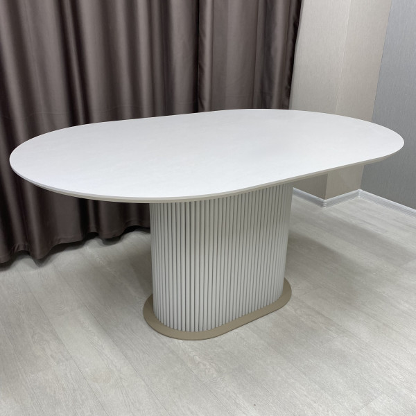 Oval dining table B-WOOD made of HPL