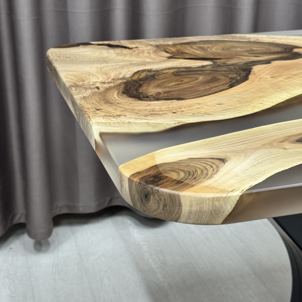Dining table “Y-FORM” Walnut wood with transparent epoxy resin